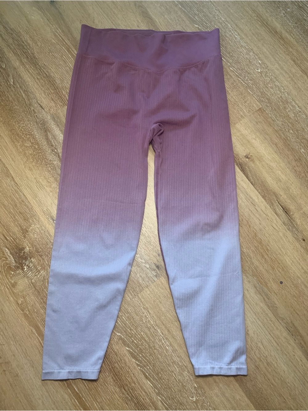 Victoria Secret Pink Seamless Ribbed Ombre High Waisted Capri Leggings Size XL